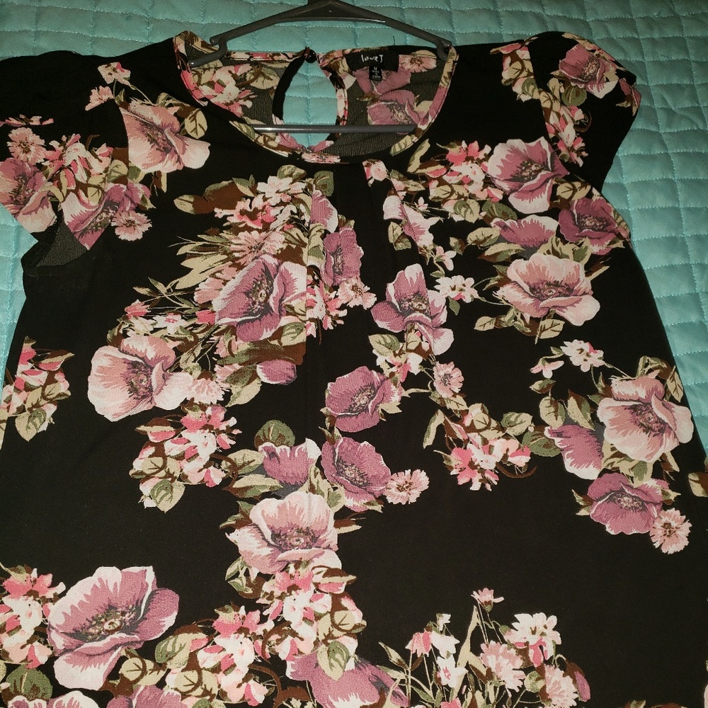 Floral Blouse 🌸